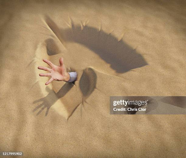 361 fotos de stock e banco de imagens de Areia Movediça - Getty Images