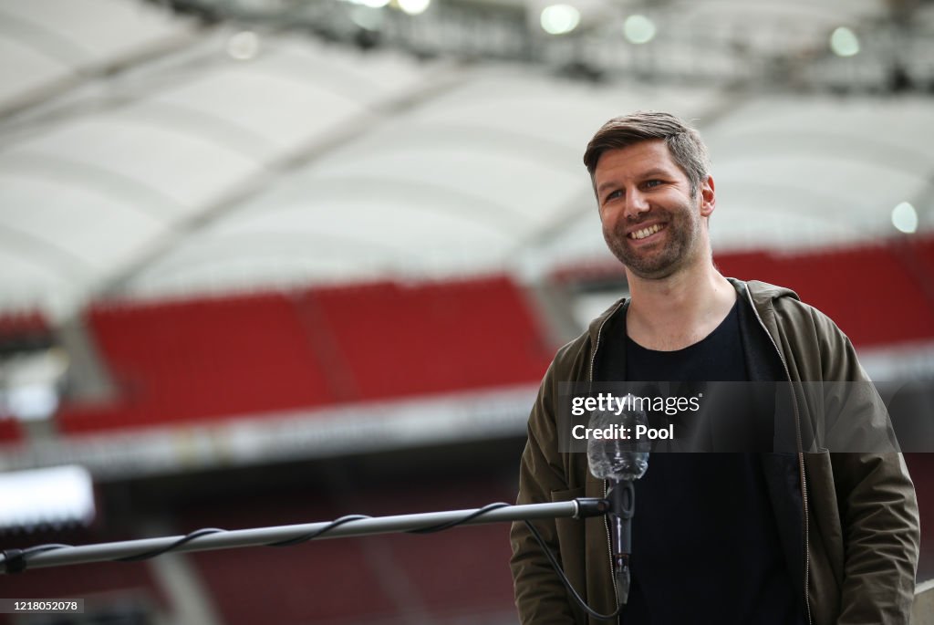 VfB Stuttgart v VfL Osnabrück - Second Bundesliga