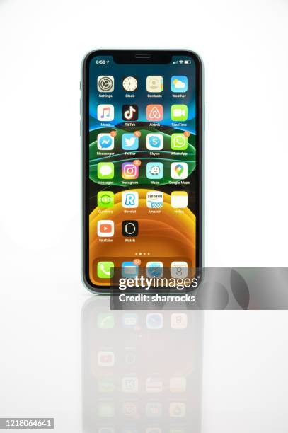 apple iphone 11 smartphone - iphone 11 stock pictures, royalty-free photos & images