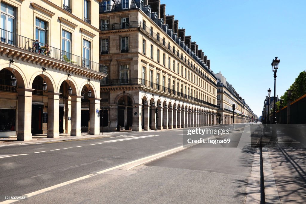 Paris : Rivoli street is empty during pandemic Covid 19 in Europe