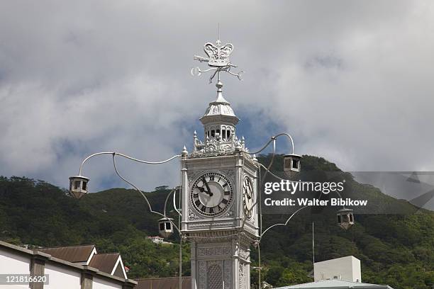 seychelles, mahe island, victoria, clocktower - victoria seychelles fotografías e imágenes de stock