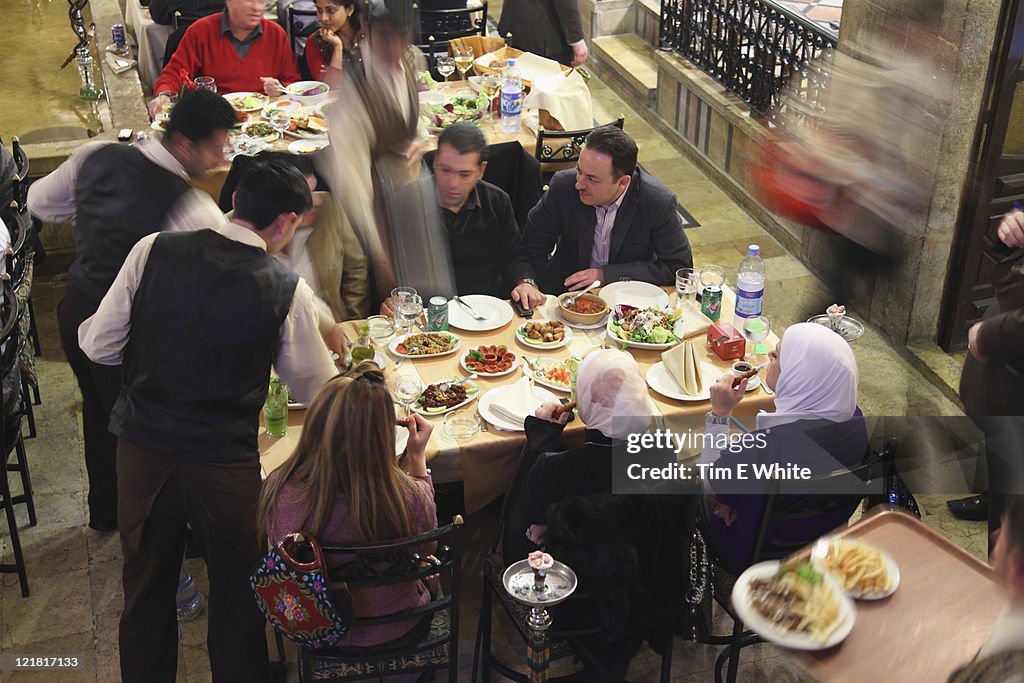 Syrians Eating People Eating In A Restaurant Aleppo Syria High-Res Stock Photo - Getty ...