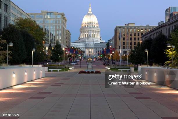 wisconsin state capitol building, madison, wi - madison stock pictures, royalty-free photos & images