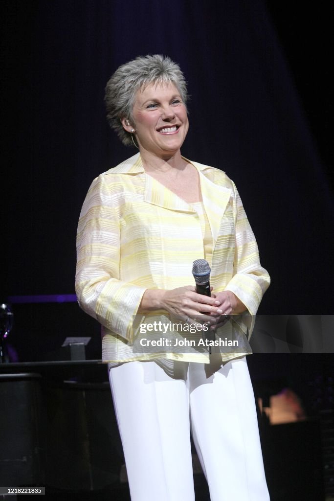 Canadian Singer Anne Murray Is Shown Performing On Stage During A canadian-singer-anne-murray-is-shown-performing-on-stage-during-a