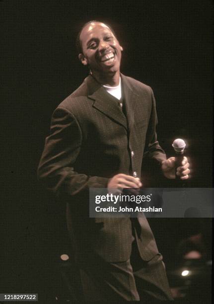 921 Jeffrey Osborne Photos & High Res Pictures - Getty Images