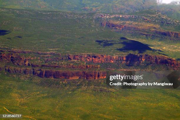 mount mulligan, queensland, australia - escarpado fotografías e imágenes de stock