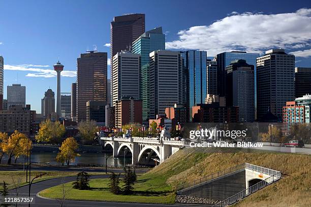 centre street bridge, downtown, calgary, alberta - calgary bridge stock pictures, royalty-free photos & images