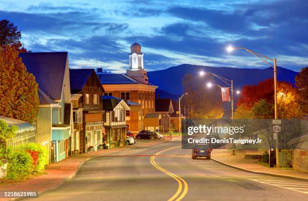 lake placid - small town america stock-fotos und bilder