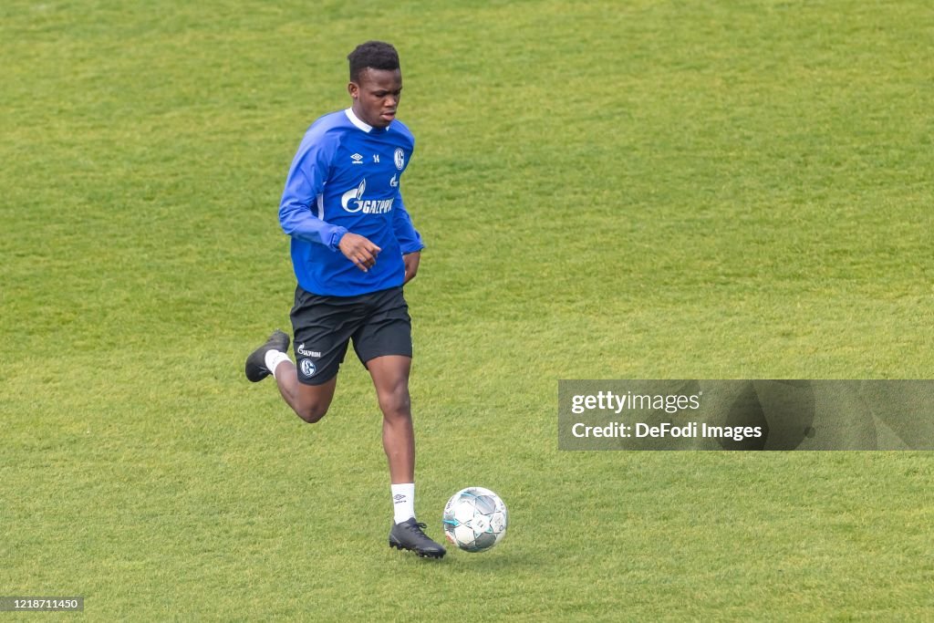 FC Schalke 04 - Training Session