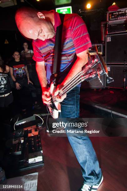 Jonathan Nuñez of the American heavy metal band Torche performs on stage at La Boite on November 17, 2010 in Madrid, Spain.