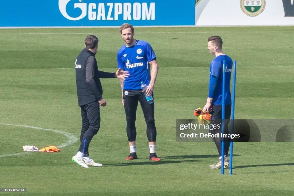 FC Schalke 04 - Training Session