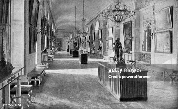 stockillustraties, clipart, cartoons en iconen met galerie des cotelles in de grand trianon in versailles, frankrijk - 19e eeuw - versailles