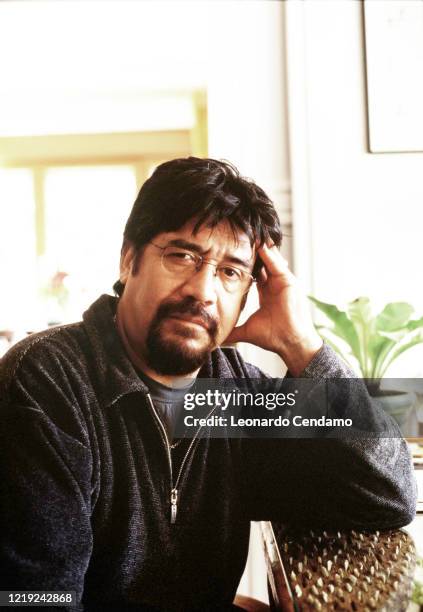 Chilean writer Luis Sepulveda , Gijon, 11th April 2003. Photo by Leonardo Cendamo / Getty Images