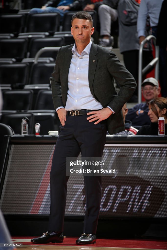 Ryan Saunders Ryan Saunders of the Minnesota Timberwolves looks on during the game ...