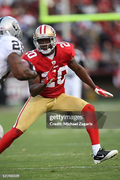 Madieu Williams of the San Francisco 49ers defends during the pre-season game against the Oakland Raiders at Candlestick Park on August 20, 2011 in...