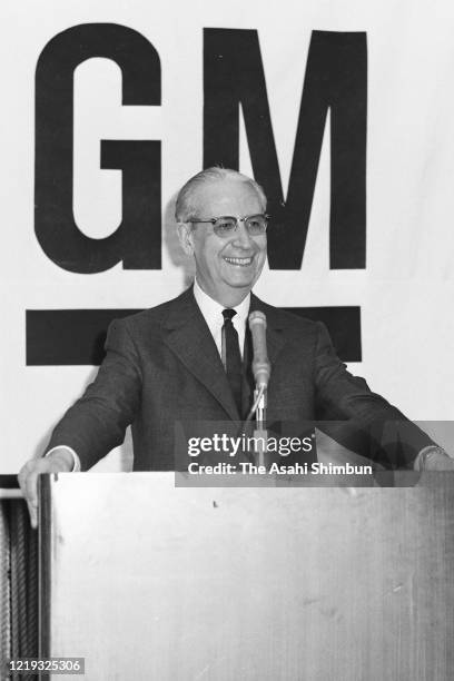 18 James Roche (General Motors) Stock Photos, High-Res Pictures, and ...