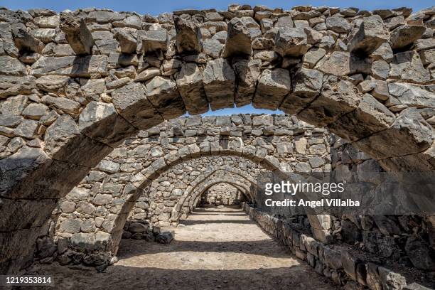 jordan. qasr al azraq castle - qasr al azraq stock pictures, royalty-free photos & images