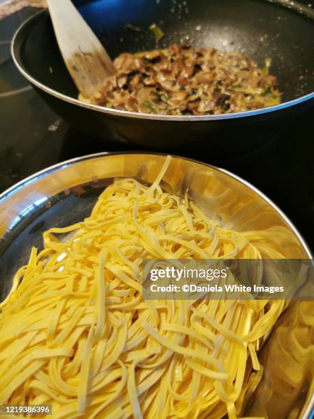 porcini mushrooms with cream, thyme and sage - linguini stock pictures, royalty-free photos & images