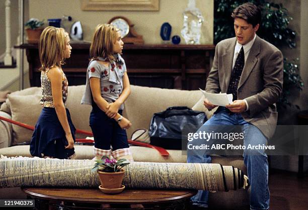 The Tutor" - Airdate: October 2, 1998. MARY-KATE AND ASHLEY OLSEN WITH CHRISTOPHER SIEBER