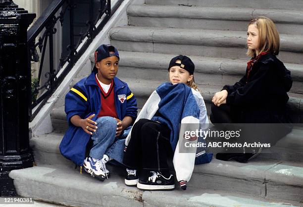 Pilot - "Putting Two n' Two Together" - Airdate: September 25, 1998. ORLANDO BROWN;MARY-KATE OLSEN;ASHLEY OLSEN