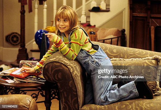 Pilot - "Putting Two n' Two Together" - Airdate: September 25, 1998. MARY-KATE OLSEN
