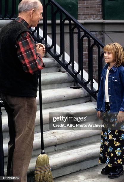 Pilot - "Putting Two n' Two Together" - Airdate: September 25, 1998. RANCE HOWARD;MARY-KATE OLSEN