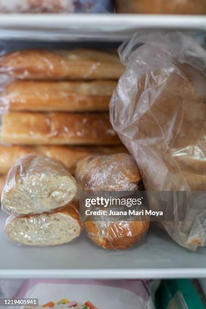 bread stored in freezer - bread packaging stock pictures, royalty-free photos & images