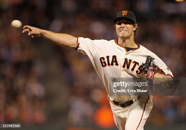 Steve Edlefsen of the San Francisco Giants pitches against the San Diego Padres at AT&T Park on August 23, 2011 in San Francisco, California.