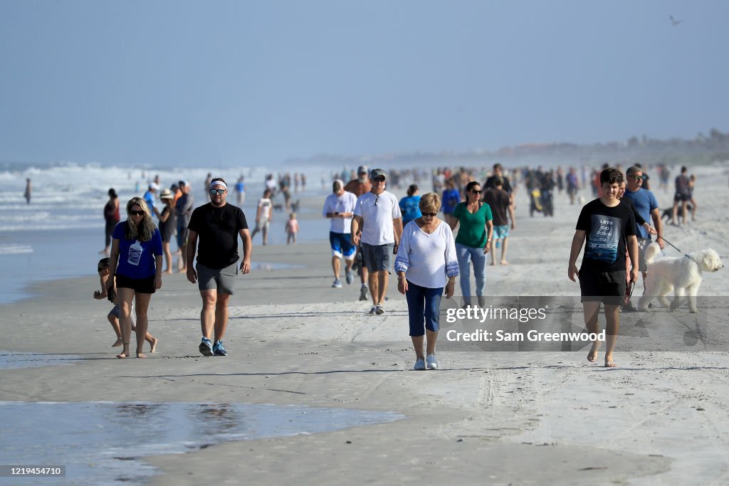 Jacksonville, Florida Re-Opens Beaches After Decrease In COVID-19 Cases