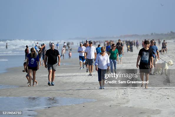 Jacksonville, Florida Re-Opens Beaches After Decrease In COVID-19 Cases Jacksonville, Florida Re-Opens Beaches After Decrease In COVID-19 Cases