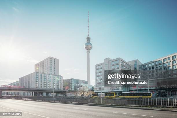 berlin city shutdown - television tower berlin - fotografias e filmes do acervo