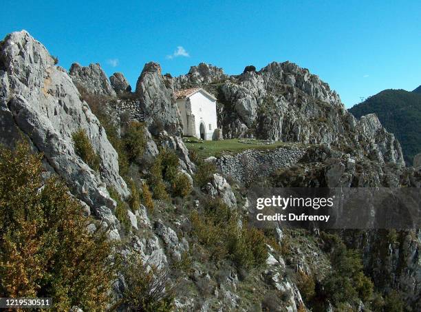 ruine de rocca sparvièra - ruine stock pictures, royalty-free photos & images