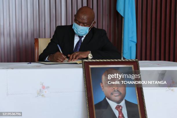Jackson Rwasa Agathon Rwasa Photos Photos and Premium High Res Pictures - Getty Images