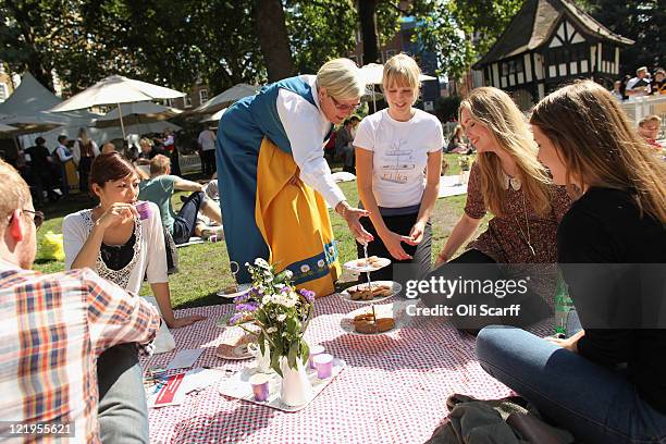 Swedish National Costume Photos and Premium High Res Pictures - Getty ...