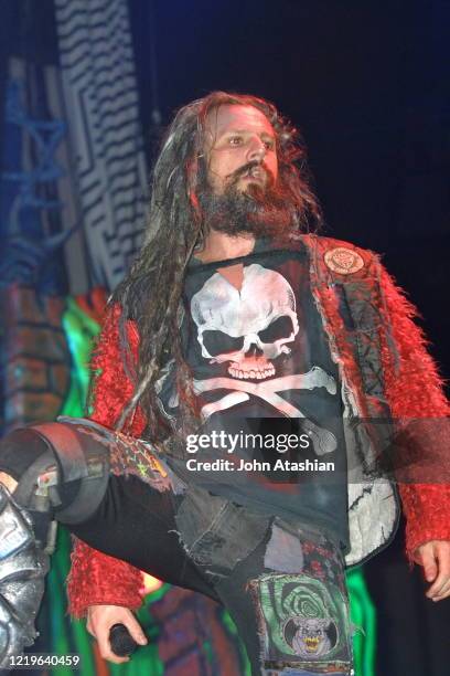 Musician, film director, screenwriter and film producer Rob Zombie is shown performing on stage during a "live" appearance on December 13, 2001.