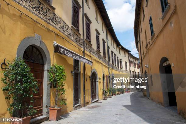 street view of lucignano - lucignano d'asso stock pictures, royalty-free photos & images
