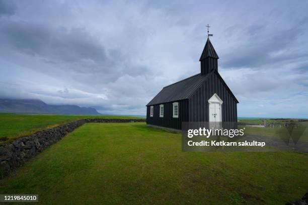 búðakirkja black church. - small chapel stock pictures, royalty-free photos & images