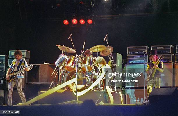 Slade England 2,763 Slade Group Stock Photos, High-Res Pictures, and Images - Getty ...