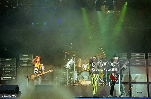 Slade England 2 749 Slade Group Stock Photos, High-Res Pictures, and Images - Getty ...