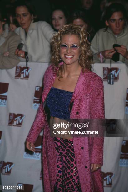 American singer-songwriter Anastacia at the 2000 MTV Europe Music Awards at the Globe Arena in Stockholm, Sweden, 16th November 2000.