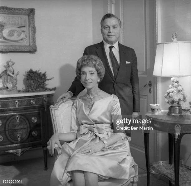 Conde Nast magazine publisher Samuel Irving "S I" Newhouse Jr. At home with his wife Jane, May 1959.