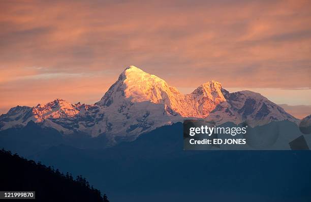 Zompelri Ridge Bhutan Mountains Photos and Premium High Res Pictures - Getty Images