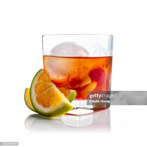 gammaldags cocktail - sour taste bildbanksfoton och bilder