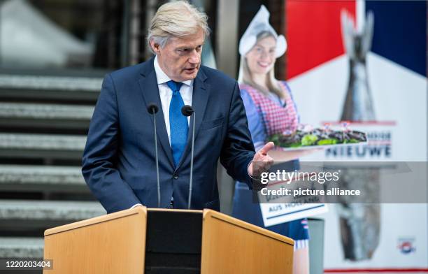 Martin Van Rijn 60 Martin Van Rijn Stock Photos, High-Res Pictures, and Images - Getty ...
