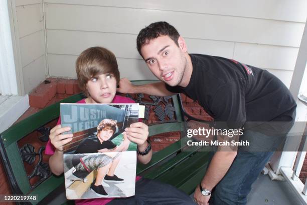 Justin Bieber musician and Scooter Braun pose for a portrait on the set of the music video One Less Lonely Girl in Watertown, Tennessee on September...