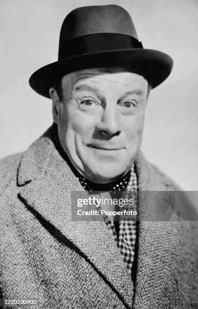 Edmund Gwenn, English-born stage and screen actor in both comedies and tragedies, whose career culminated in his Academy Award for Best Suppoorting...