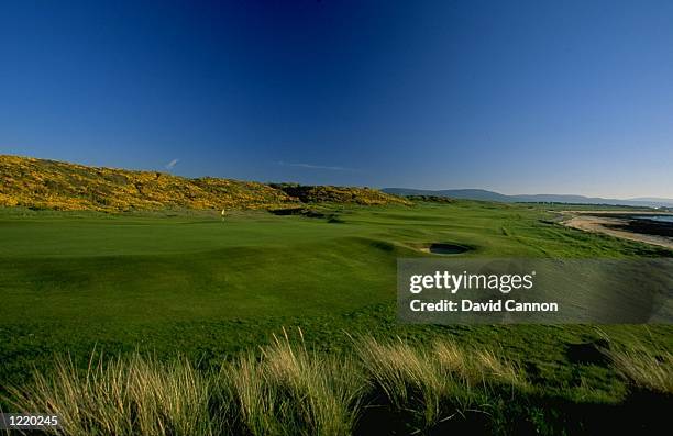 General view of the 529 yard par 5, 9th hole at the Royal Dornoch GC in Sutherland, Scotland. \ Mandatory Credit: David Cannon /Allsport