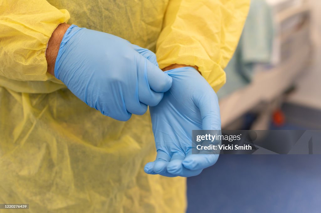 Removing Hand First Aid Removing Gloves at Tara Brothers blog