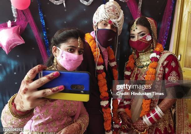 846 Punjabi Wedding Photos and Premium High Res Pictures - Getty Images 846 Punjabi Wedding Photos and Premium High Res Pictures - Getty Images