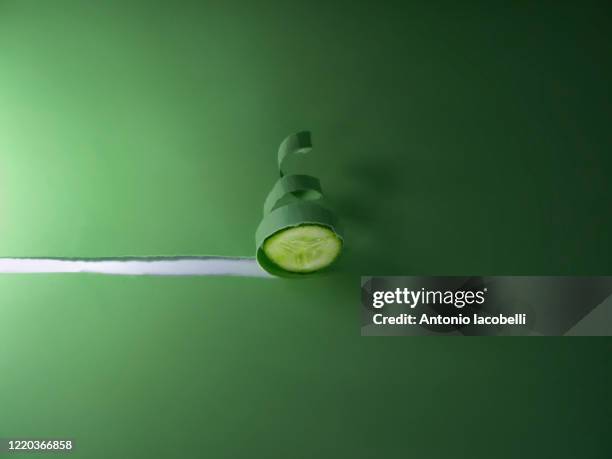 roll-cucumber - papercutting stockfoto's en -beelden